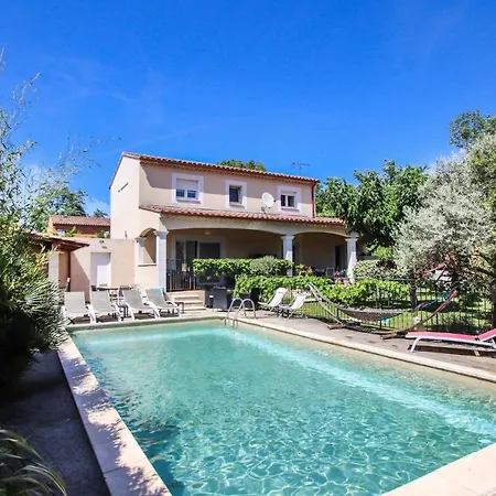 Cozy In Les Angles With Kitchen Holiday home *