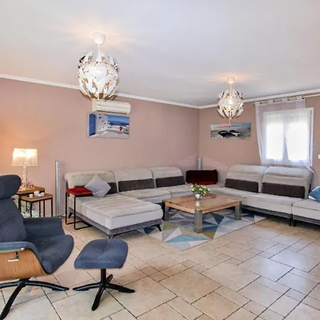 Holiday home Cozy In Les Angles With Kitchen *